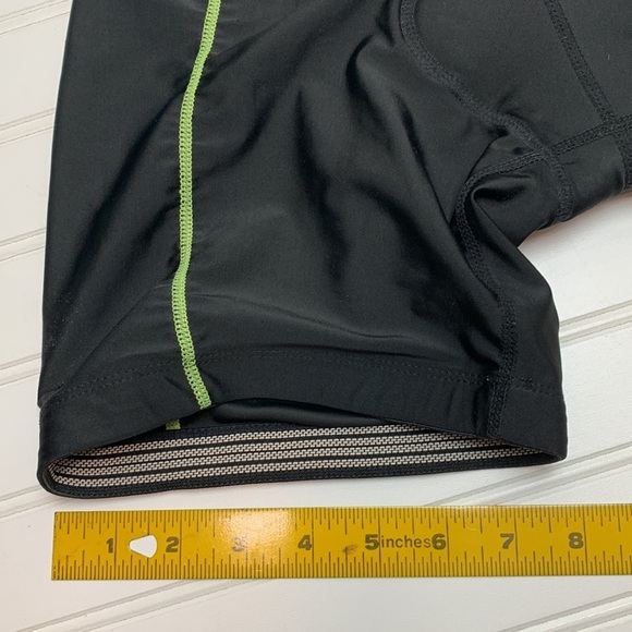 Canari black cycling shorts with padding S - Picture 5 of 10